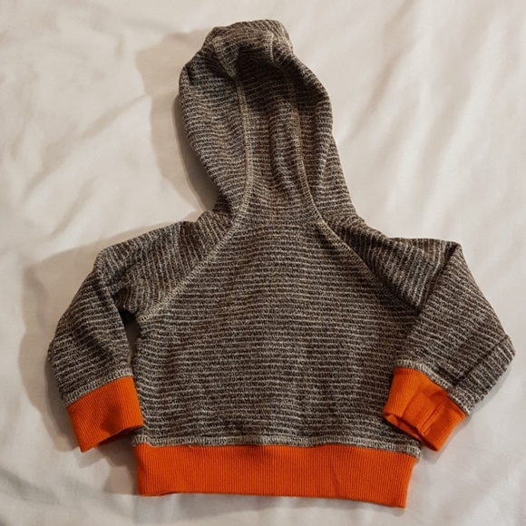 Baby essentials Turkey hoodie 6 months - Picture 3 of 3